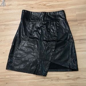Black pleather straight skirt! Adorable for nights out!